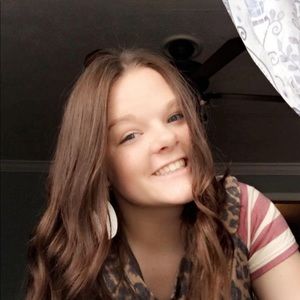 Meet your Posher, Jasmine